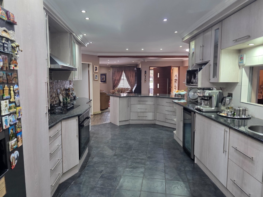 3 Bedroom Property for Sale in Vanderbijlpark SE 4 Gauteng