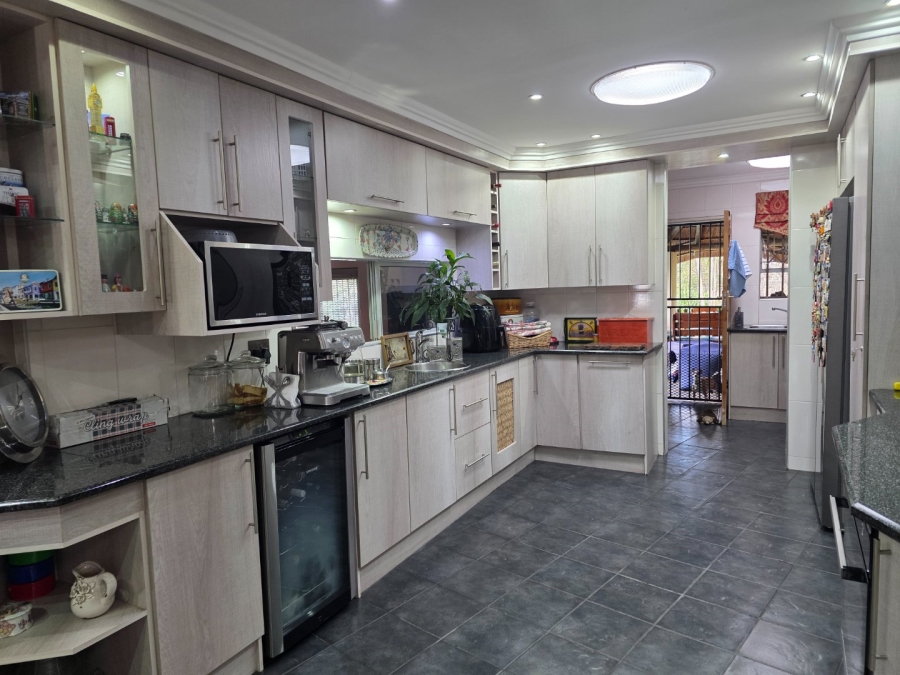 3 Bedroom Property for Sale in Vanderbijlpark SE 4 Gauteng