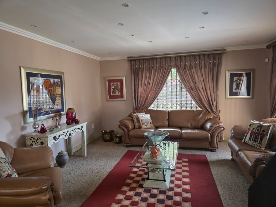 3 Bedroom Property for Sale in Vanderbijlpark SE 4 Gauteng