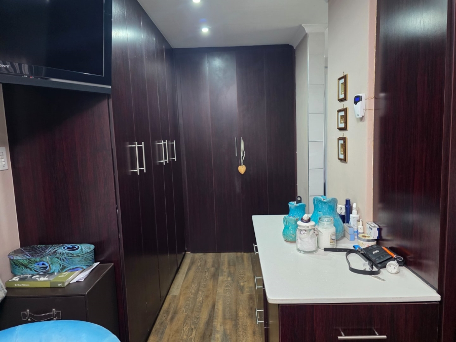 3 Bedroom Property for Sale in Vanderbijlpark SE 4 Gauteng