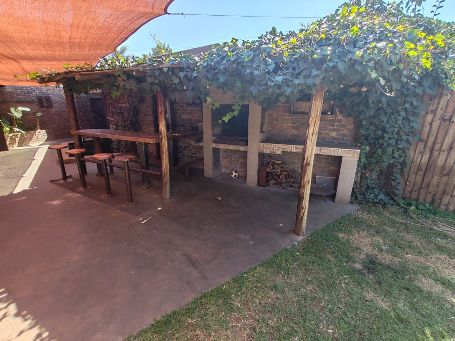 3 Bedroom Property for Sale in Doornpoort Gauteng