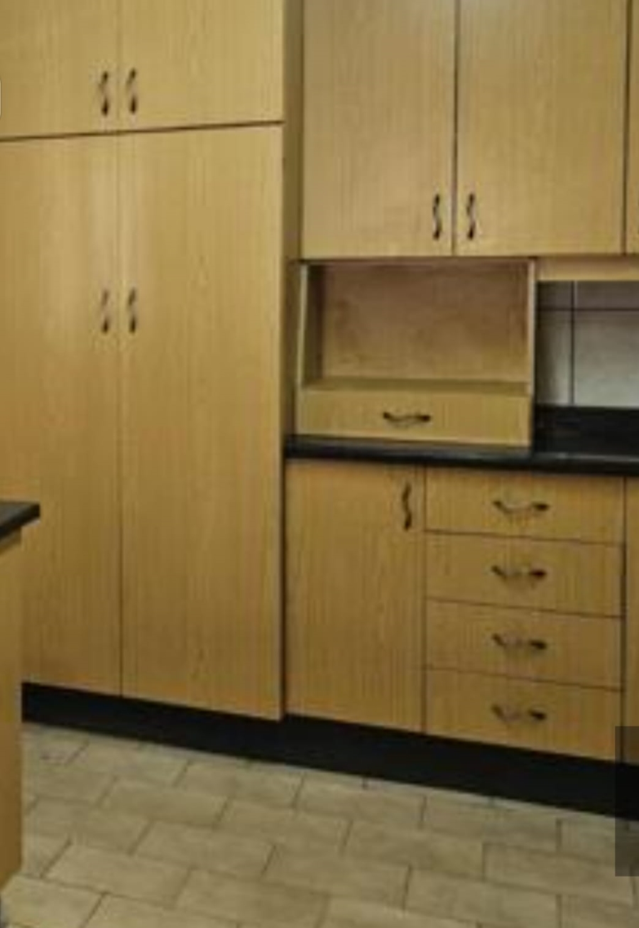 3 Bedroom Property for Sale in Zakariyya Park Gauteng