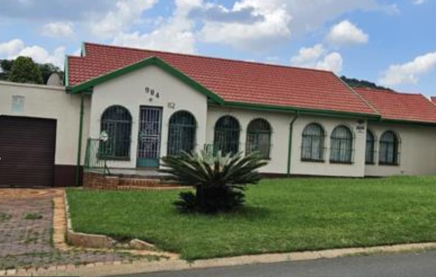 3 Bedroom Property for Sale in Zakariyya Park Gauteng