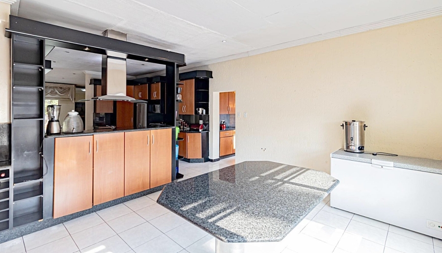 4 Bedroom Property for Sale in Sharon Park Gauteng