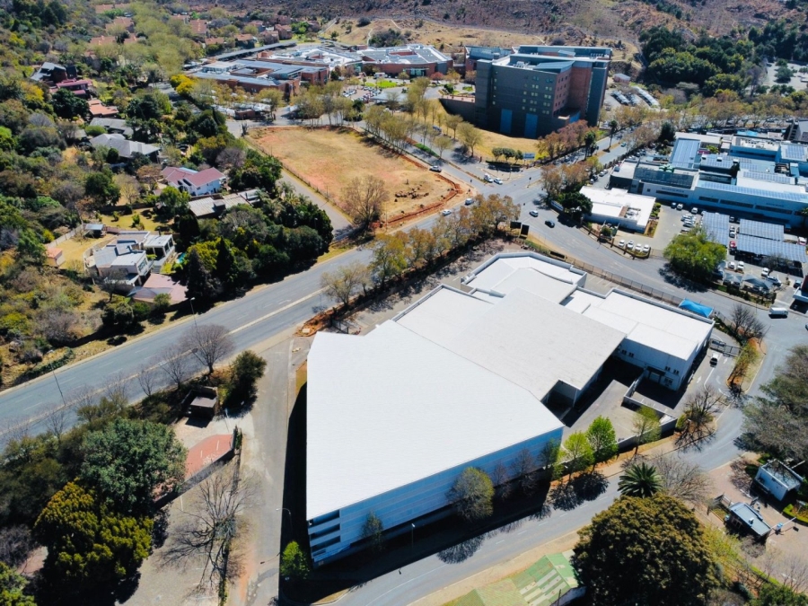 To Let commercial Property for Rent in Constantia Kloof Gauteng