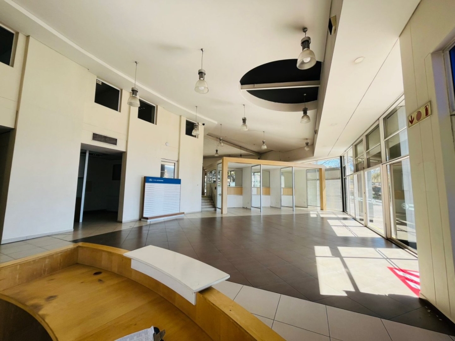 To Let commercial Property for Rent in Constantia Kloof Gauteng