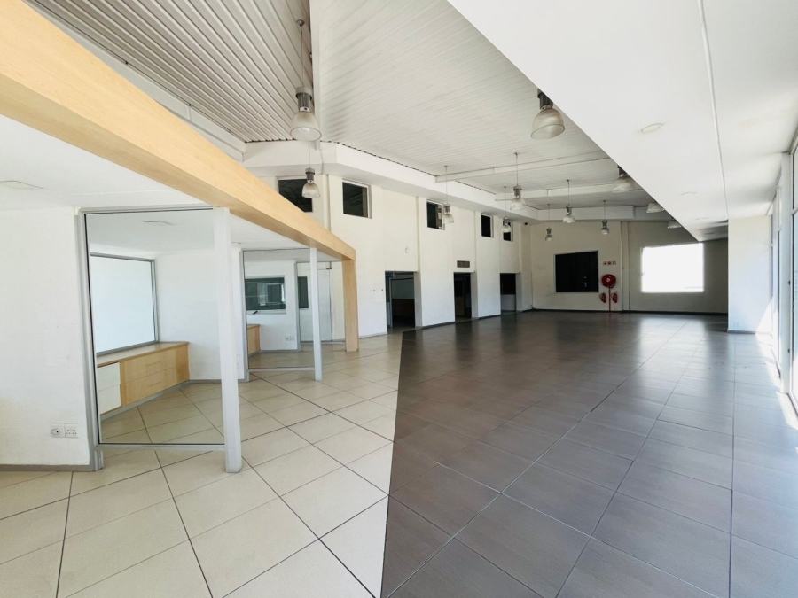 To Let commercial Property for Rent in Constantia Kloof Gauteng