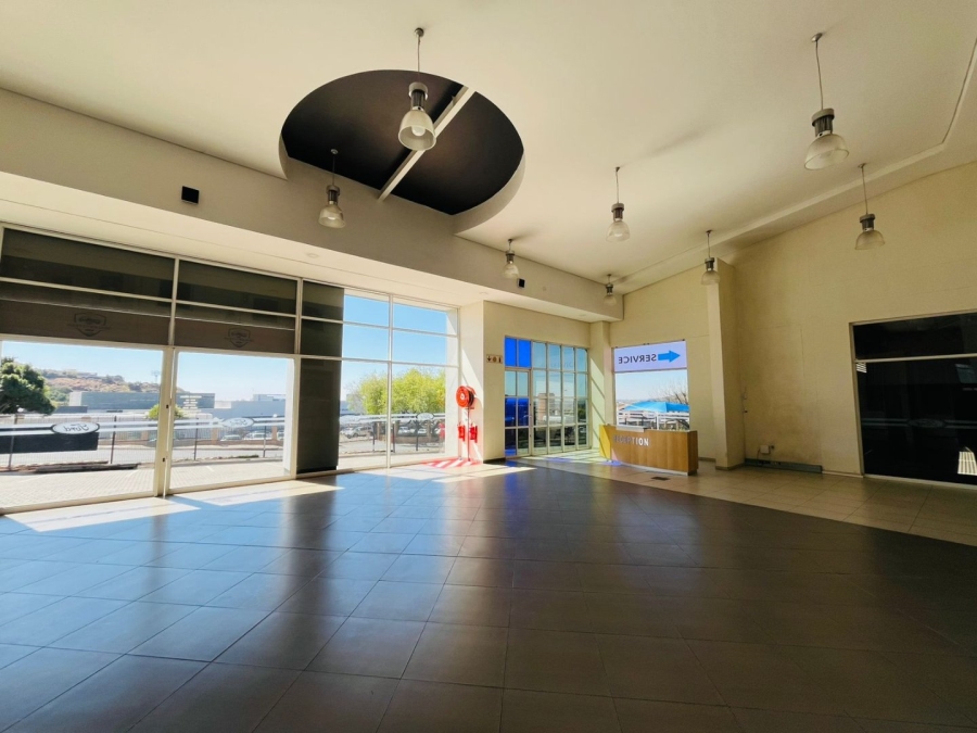 To Let commercial Property for Rent in Constantia Kloof Gauteng