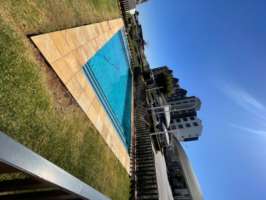 3 Bedroom Property for Sale in Sunninghill Gauteng