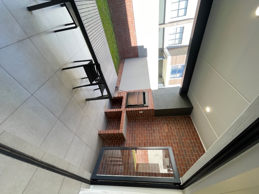 3 Bedroom Property for Sale in Sunninghill Gauteng