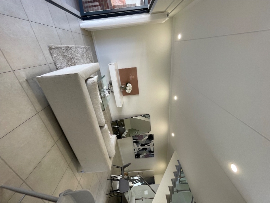 3 Bedroom Property for Sale in Sunninghill Gauteng