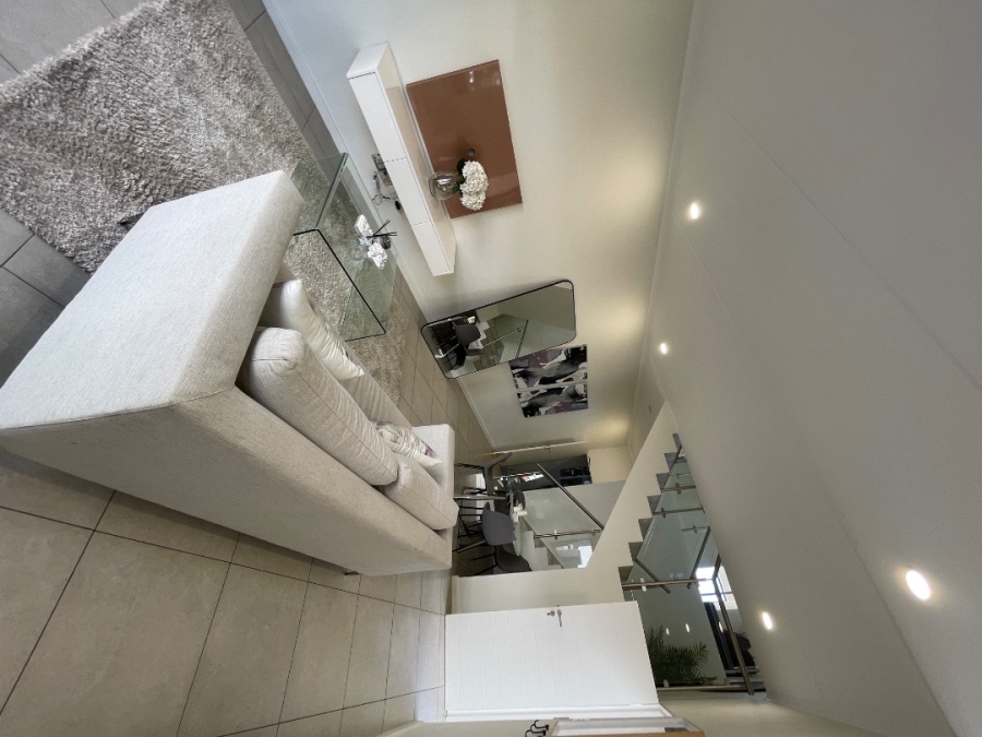3 Bedroom Property for Sale in Sunninghill Gauteng