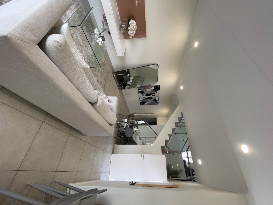 3 Bedroom Property for Sale in Sunninghill Gauteng