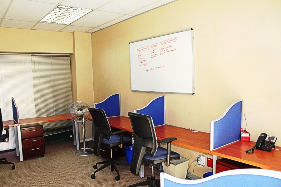  Bedroom Property for Sale in Woodmead Gauteng