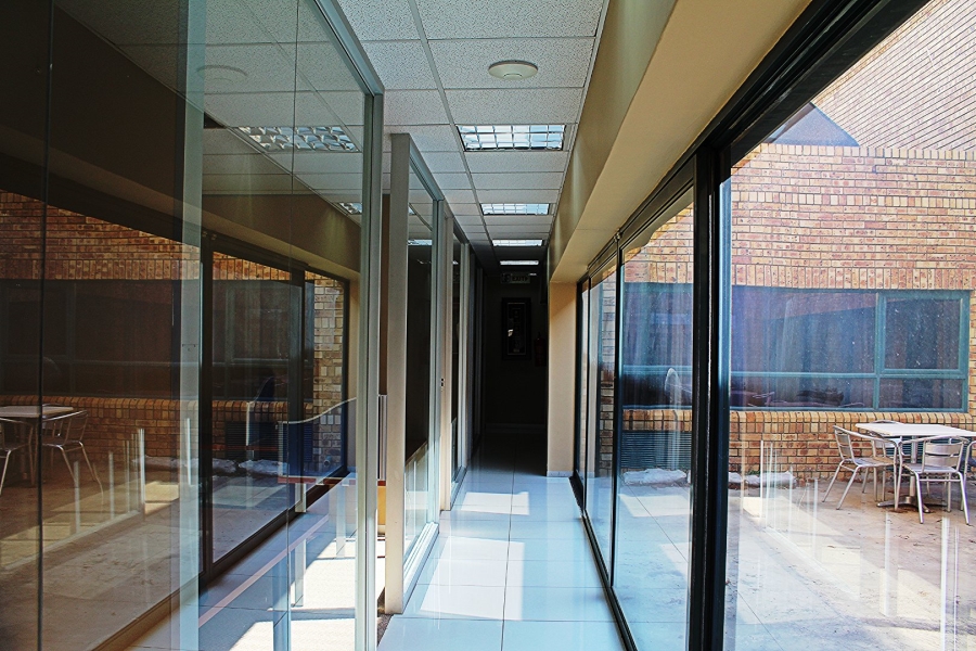  Bedroom Property for Sale in Woodmead Gauteng