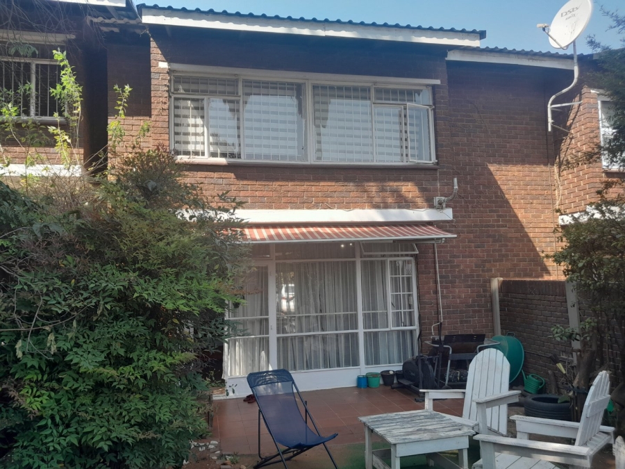 3 Bedroom Property for Sale in Bedford Gardens Gauteng