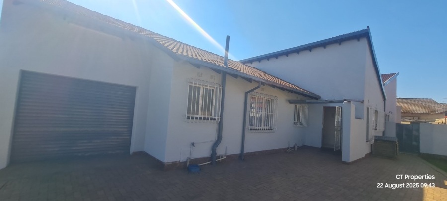 3 Bedroom Property for Sale in Delmore Park Gauteng