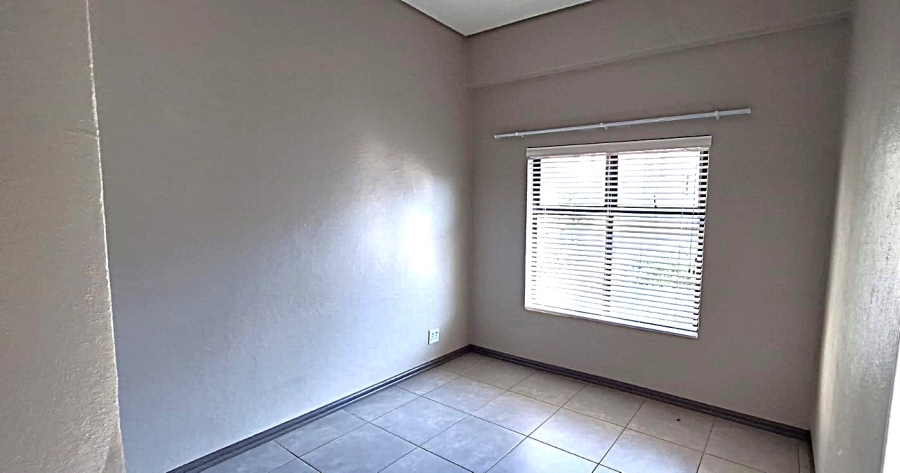 To Let 2 Bedroom Property for Rent in Hyde Park Gauteng
