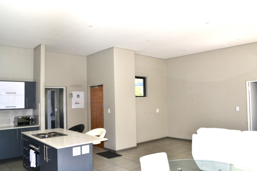 To Let 2 Bedroom Property for Rent in Hyde Park Gauteng