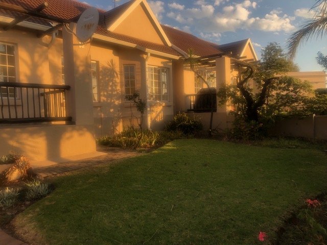 2 Bedroom Property for Sale in Eden Glen Gauteng