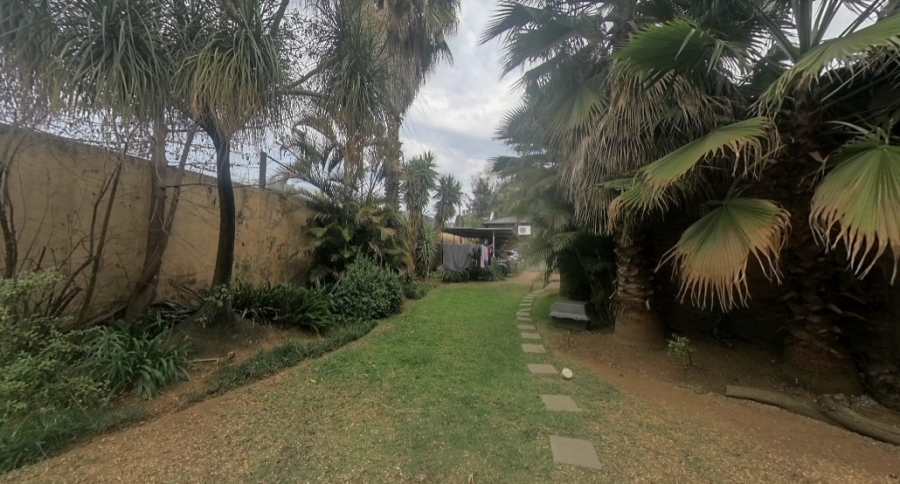 5 Bedroom Property for Sale in Capital Park Gauteng