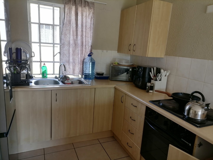1 Bedroom Property for Sale in Willowbrook Gauteng
