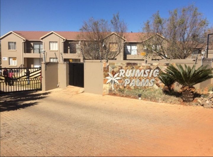 1 Bedroom Property for Sale in Willowbrook Gauteng