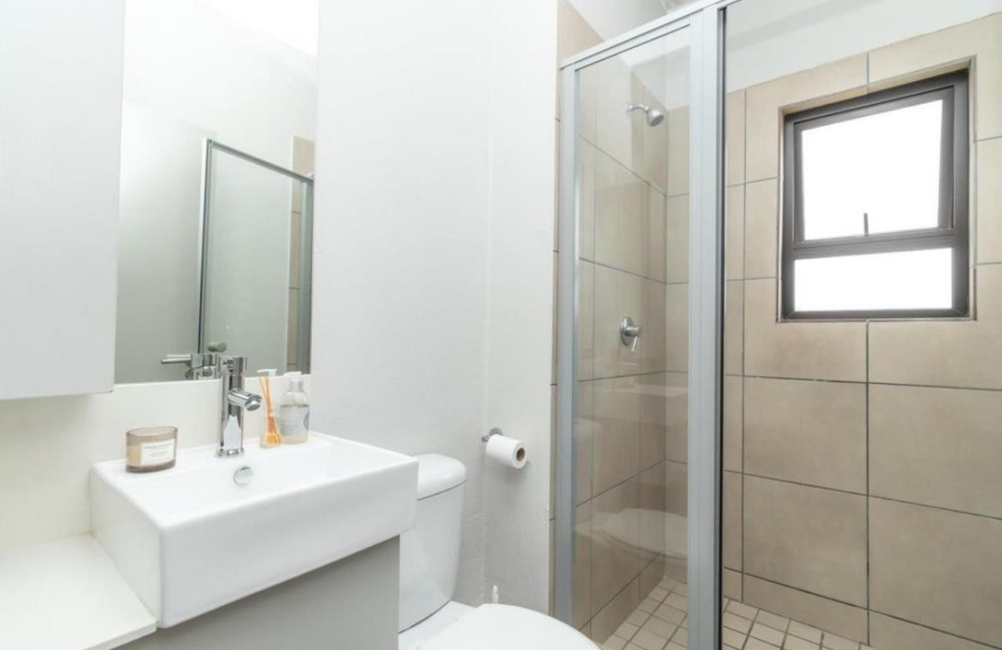 2 Bedroom Property for Sale in Broadacres Gauteng