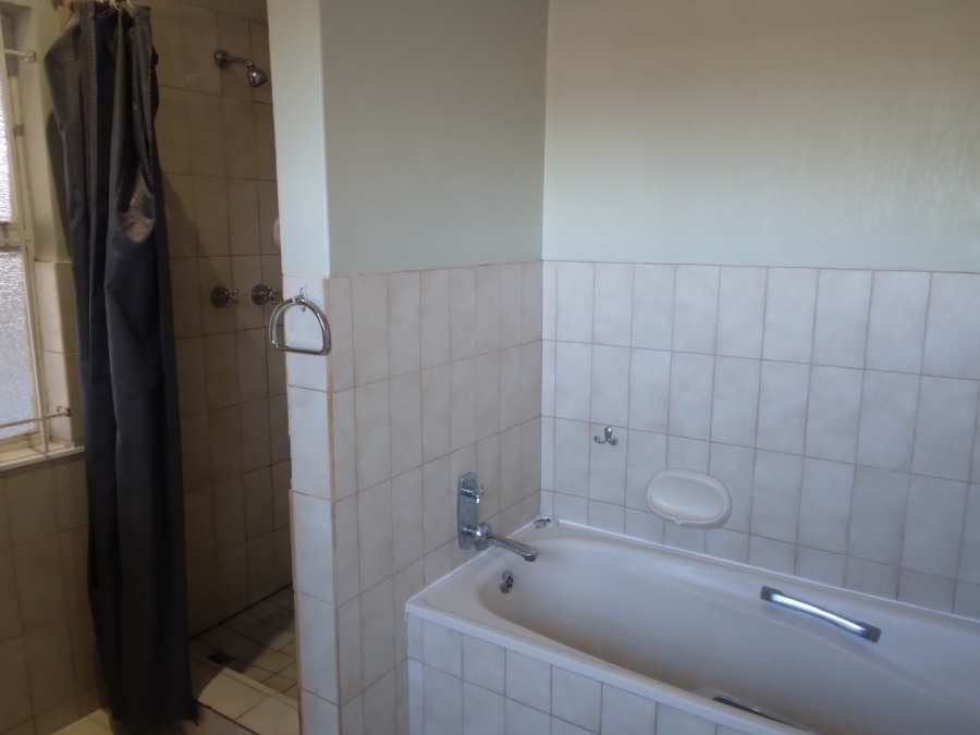 To Let 1 Bedroom Property for Rent in Vorna Valley Gauteng
