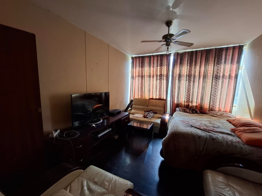 1 Bedroom Property for Sale in Muckleneuk Gauteng