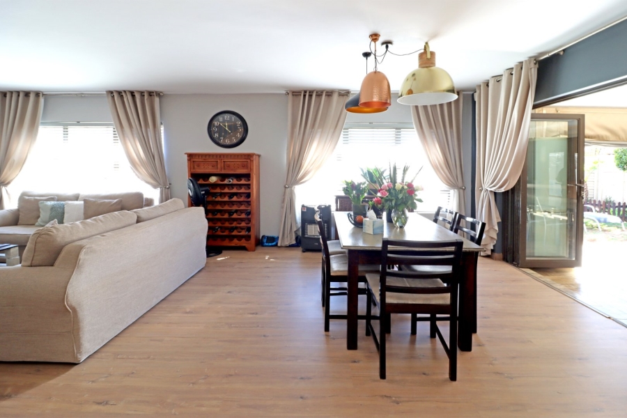 3 Bedroom Property for Sale in Wierda Park Gauteng