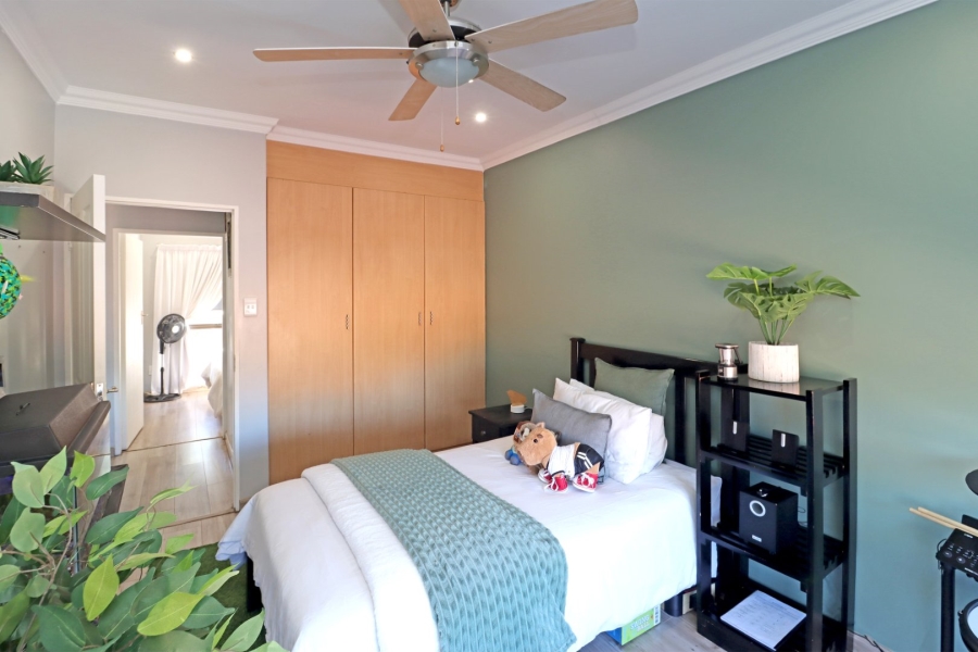 3 Bedroom Property for Sale in Wierda Park Gauteng