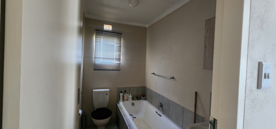 3 Bedroom Property for Sale in Sky City Gauteng