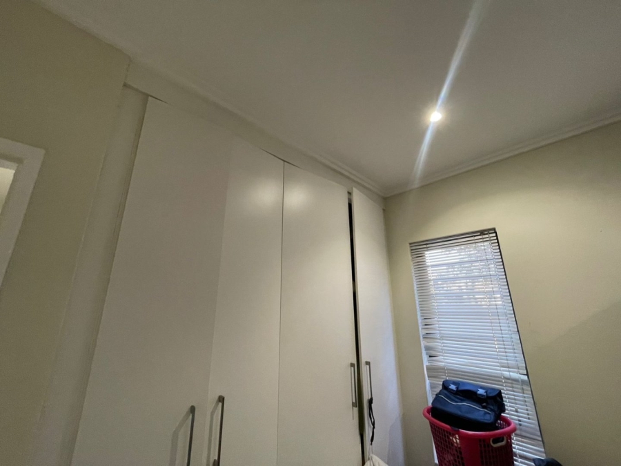 To Let 2 Bedroom Property for Rent in Fourways Gauteng