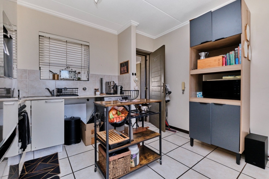1 Bedroom Property for Sale in Paulshof Gauteng