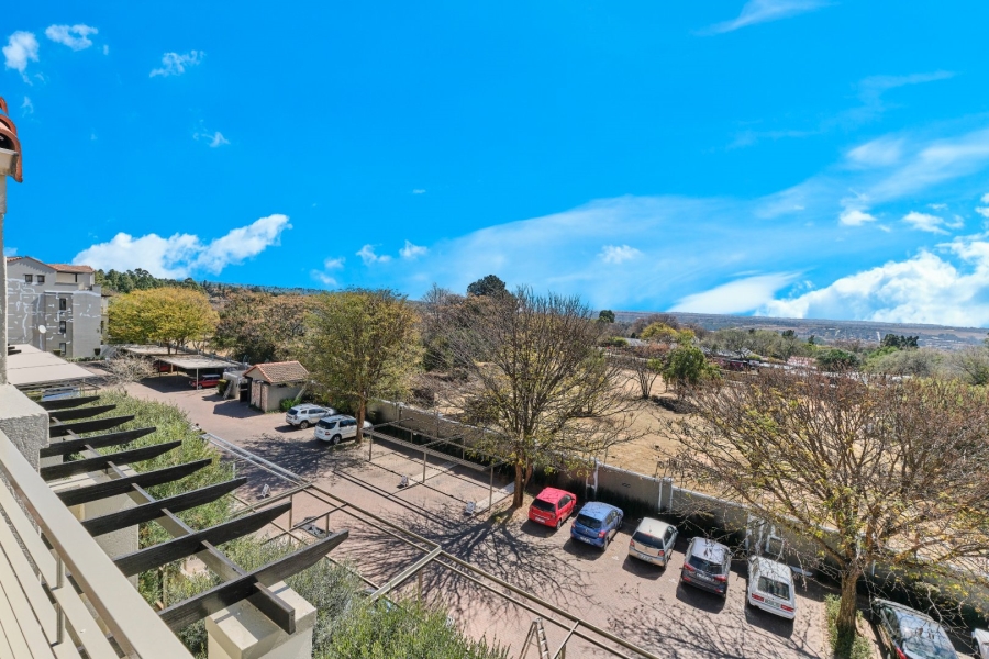 1 Bedroom Property for Sale in Paulshof Gauteng
