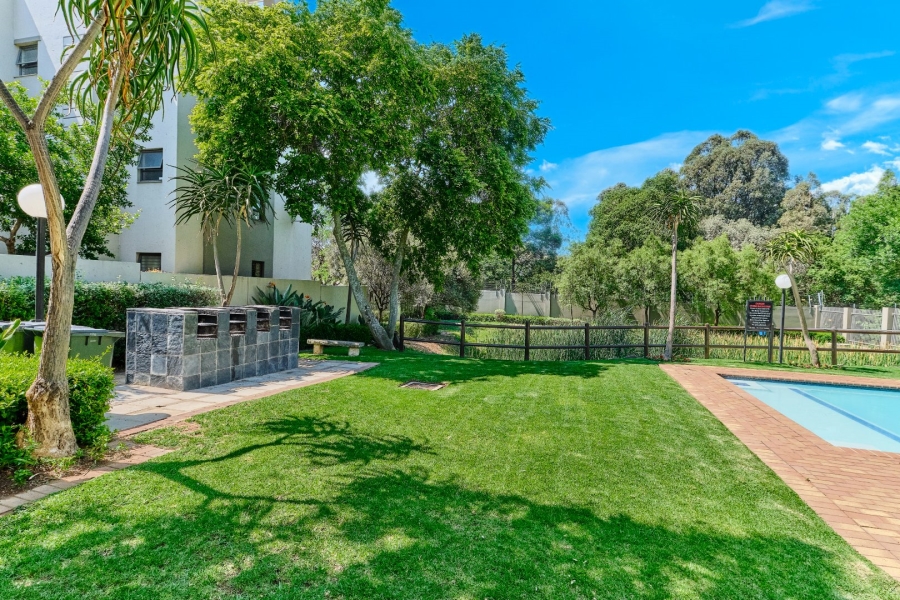 1 Bedroom Property for Sale in Paulshof Gauteng