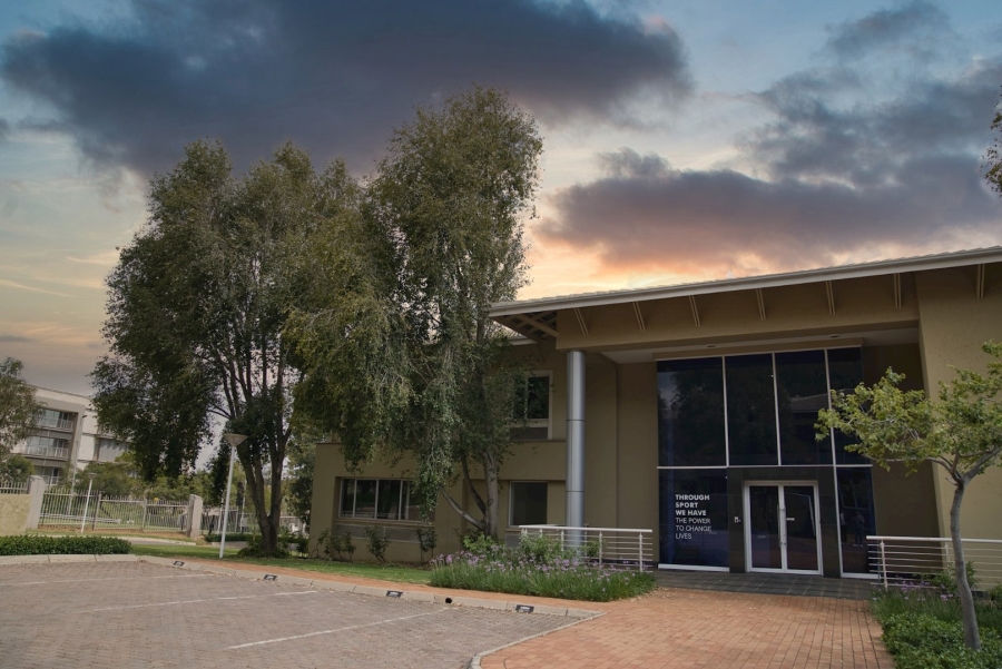  Bedroom Property for Sale in Woodmead Gauteng