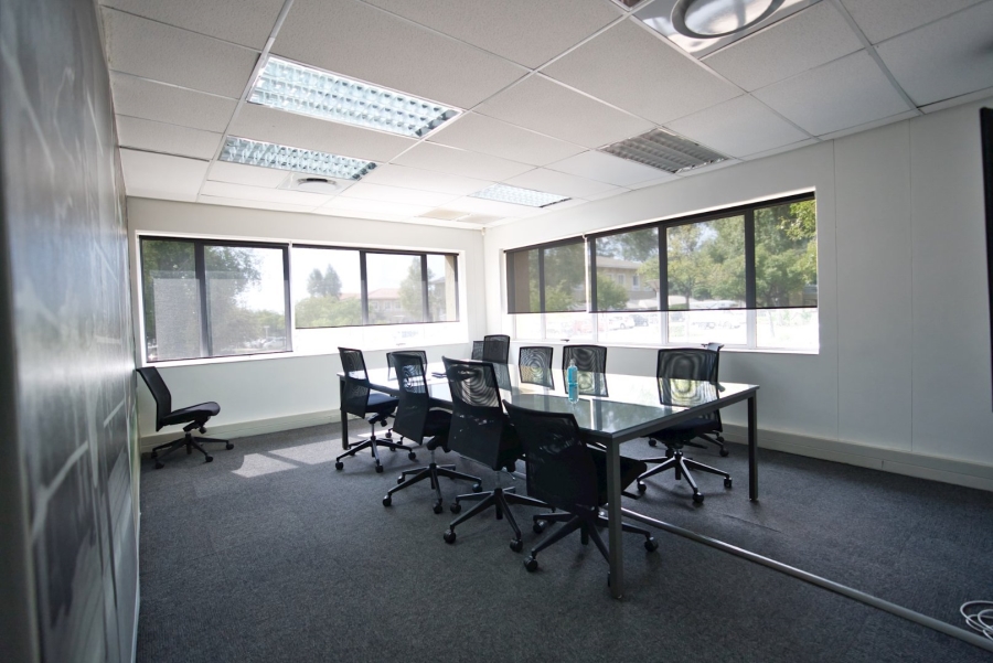  Bedroom Property for Sale in Woodmead Gauteng