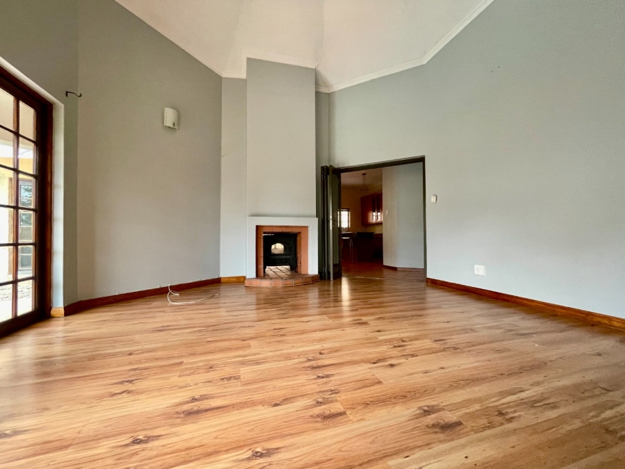 To Let 4 Bedroom Property for Rent in Kyalami Hills Gauteng