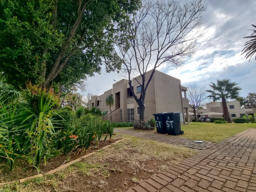 To Let 1 Bedroom Property for Rent in New Market Park Gauteng
