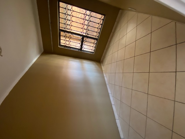 To Let 3 Bedroom Property for Rent in Cruywagenpark Gauteng