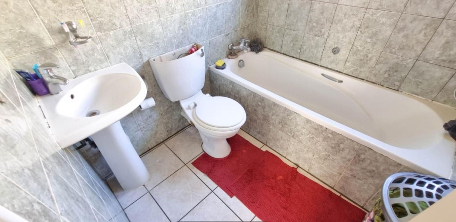 2 Bedroom Property for Sale in Norkem Park Gauteng