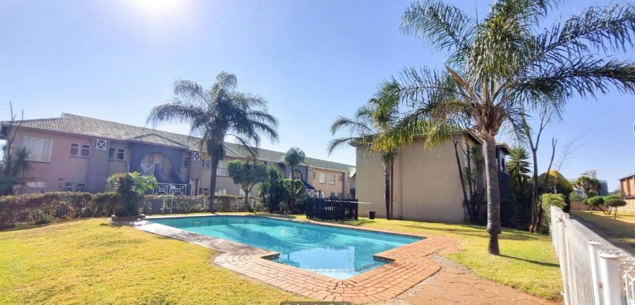 2 Bedroom Property for Sale in Norkem Park Gauteng