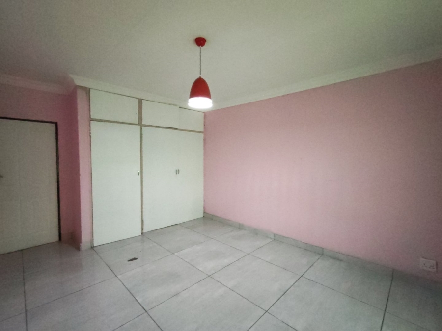 4 Bedroom Property for Sale in Ninapark Gauteng