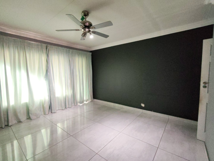4 Bedroom Property for Sale in Ninapark Gauteng