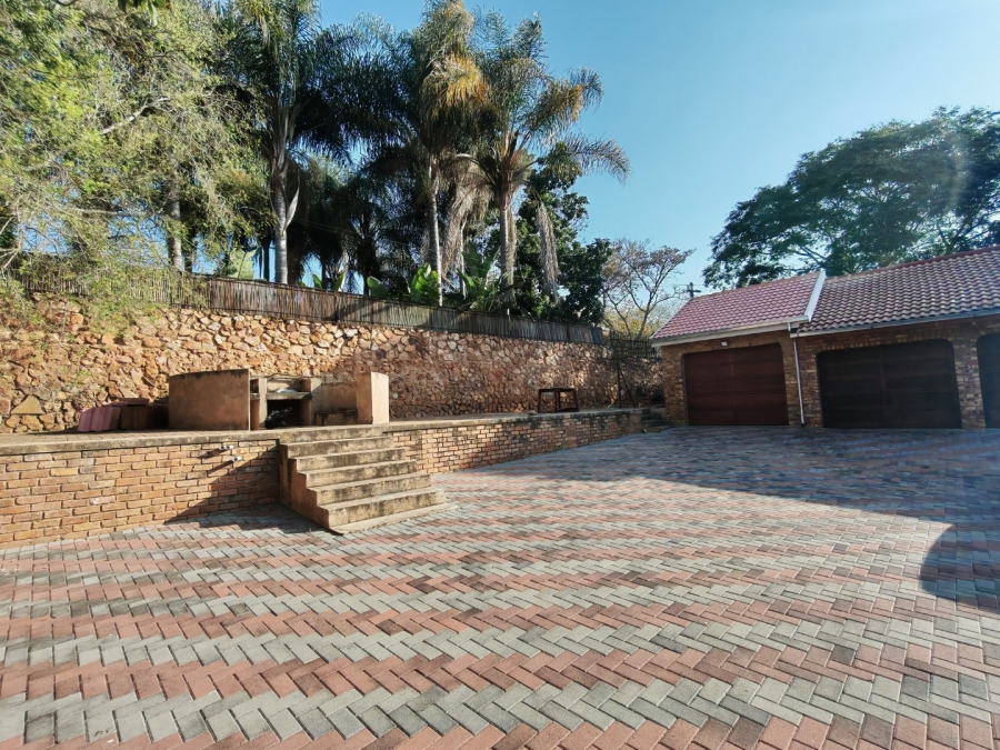 4 Bedroom Property for Sale in Ninapark Gauteng