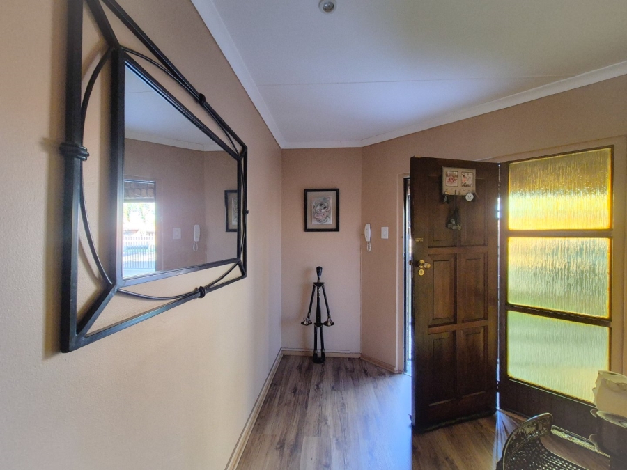 3 Bedroom Property for Sale in Vanderbijlpark SE 4 Gauteng