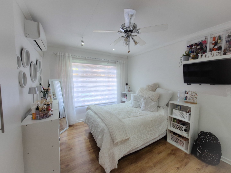 3 Bedroom Property for Sale in Vanderbijlpark SE 4 Gauteng