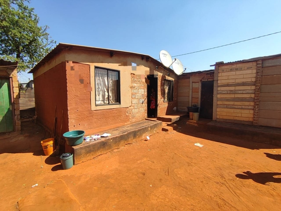 1 Bedroom Property for Sale in Etwatwa Gauteng